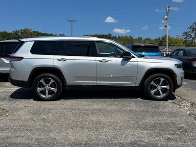 2023 Jeep Grand Cherokee L Limited 4x4
