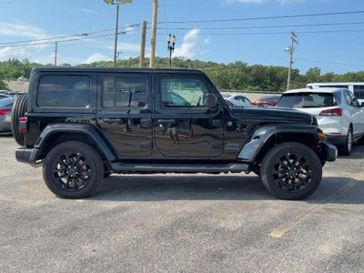 2025 Jeep Wrangler 4xe Sahara 4x4