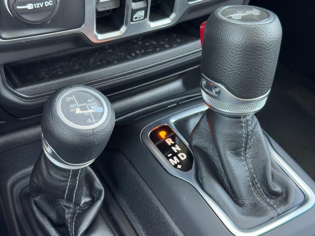 2025 Jeep Wrangler 4xe Sahara 4x4