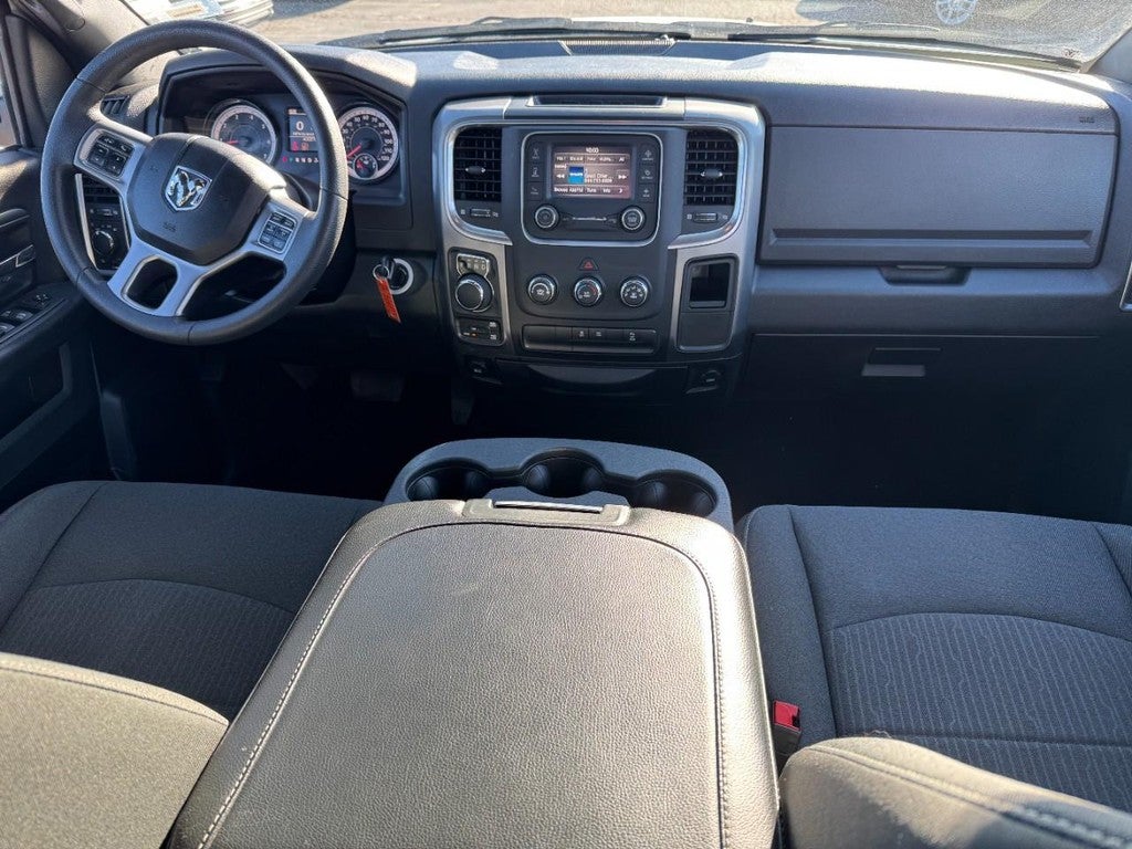 2024 RAM 1500 Classic Warlock 4x4 Crew Cab 5'7" Box