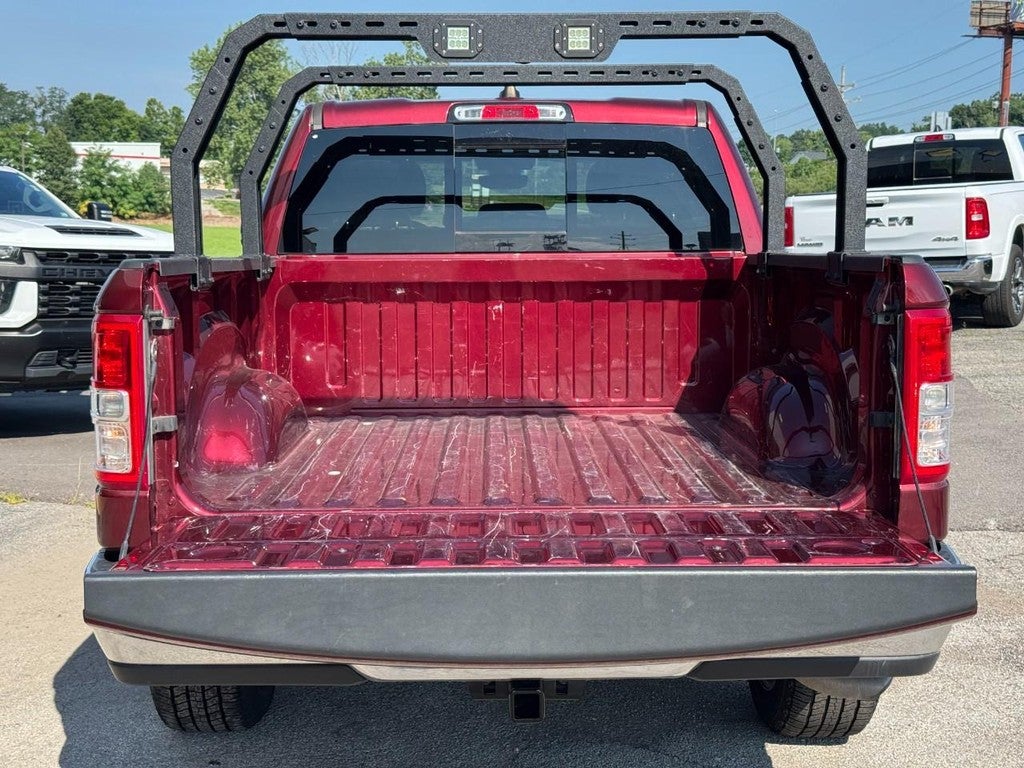 2022 RAM 1500 Big Horn 4x4 Crew Cab 5'7" Box