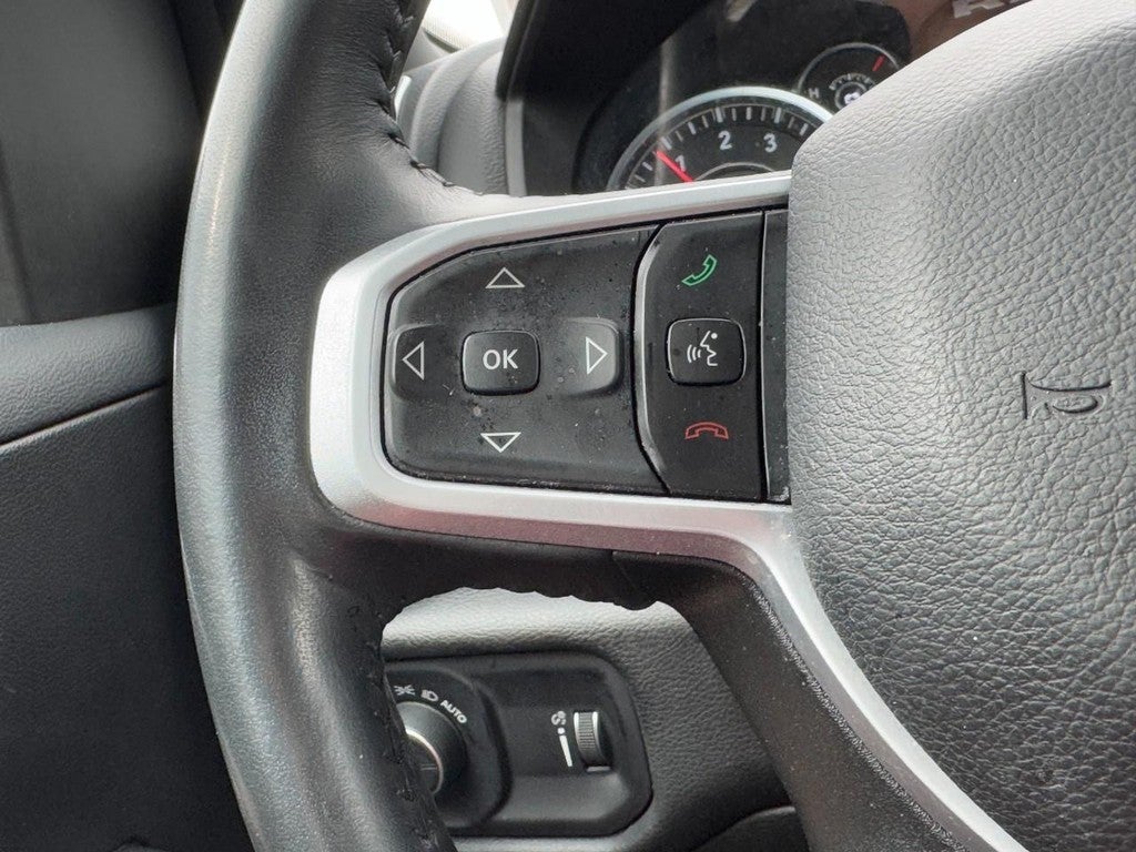 2023 RAM 1500 Big Horn 4x4 Crew Cab 5'7" Box