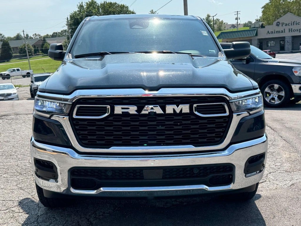 2025 RAM 1500 Tradesman 4x4 Crew Cab 5'7" Box