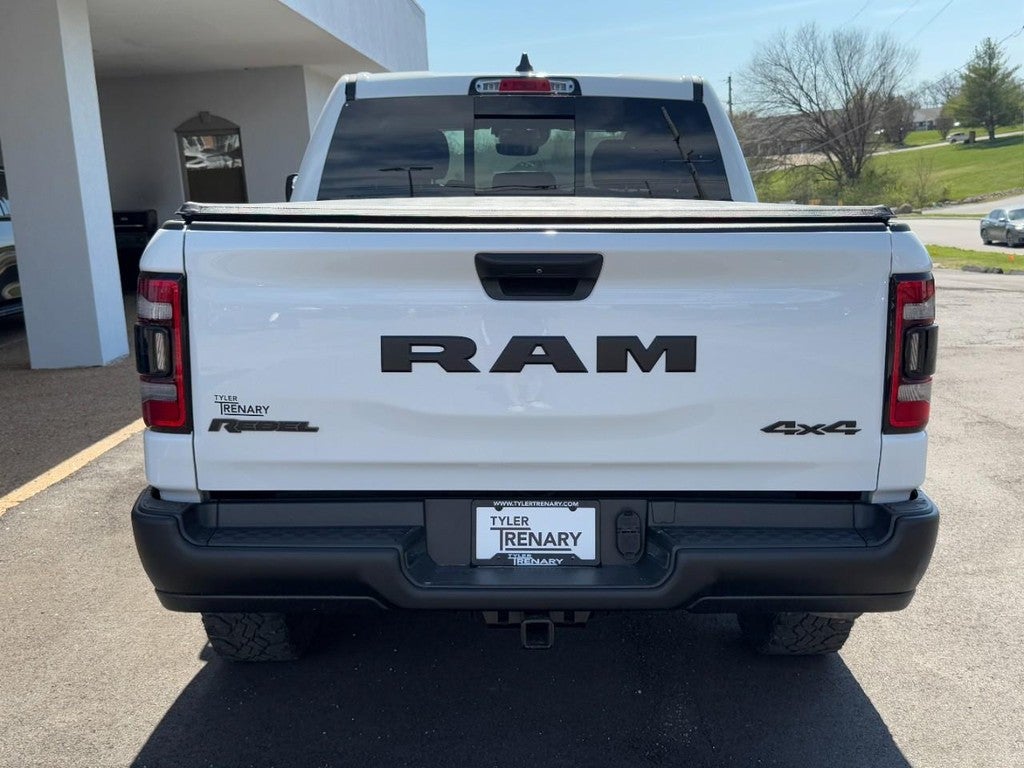 2022 RAM 1500 Rebel 4x4 Crew Cab 5'7" Box