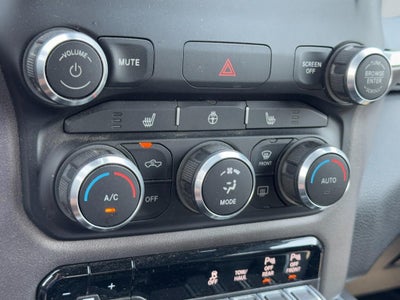 2021 RAM 1500 Big Horn 4x4 Crew Cab 5'7" Box