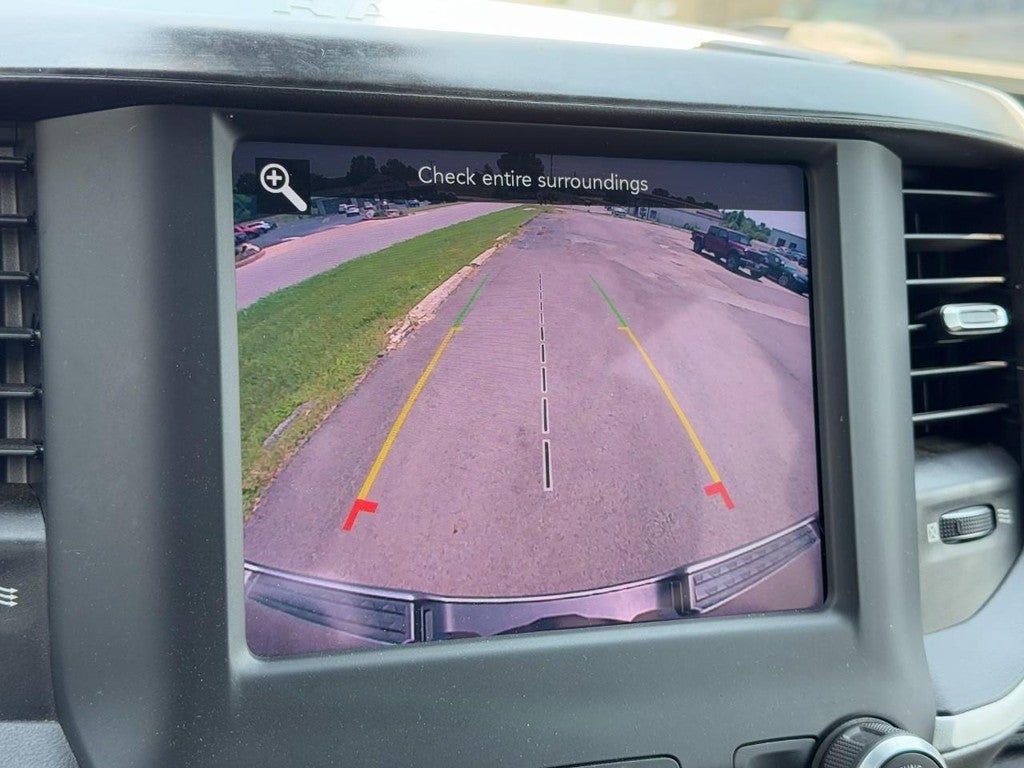 2021 RAM 1500 Big Horn 4x4 Crew Cab 5'7" Box