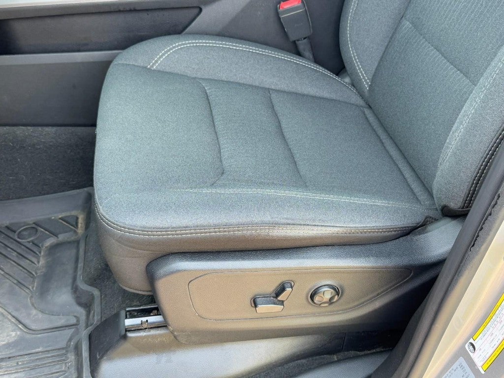 2021 RAM 1500 Big Horn 4x4 Crew Cab 5'7" Box