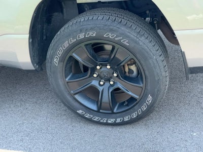2021 RAM 1500 Big Horn 4x4 Crew Cab 5'7" Box