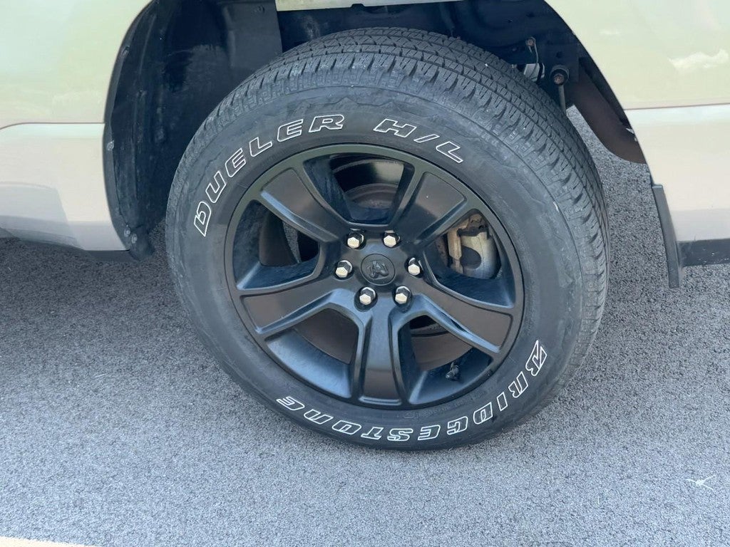 2021 RAM 1500 Big Horn 4x4 Crew Cab 5'7" Box