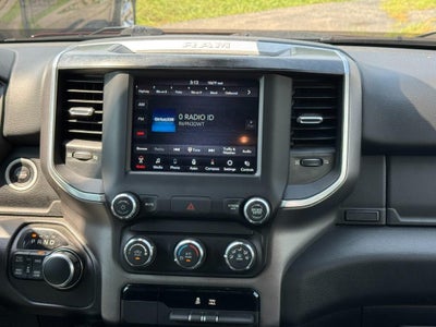 2019 RAM 1500 Big Horn/Lone Star 4x4 Crew Cab 5'7" Box