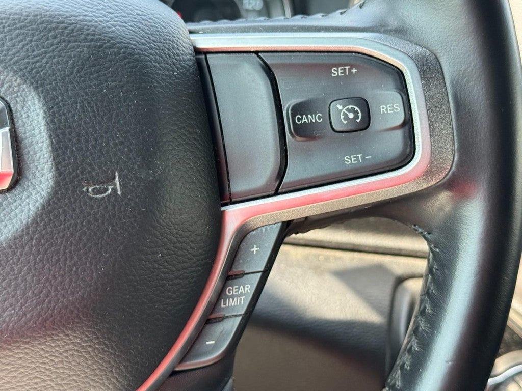 2019 RAM 1500 Big Horn/Lone Star 4x4 Crew Cab 5'7" Box