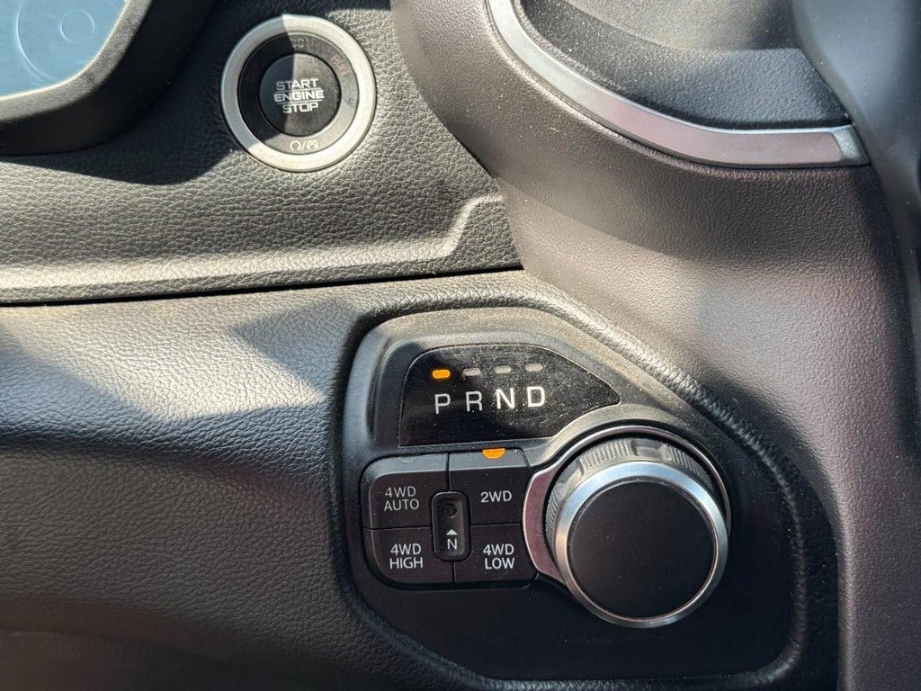 2019 RAM 1500 Big Horn/Lone Star 4x4 Crew Cab 5'7" Box