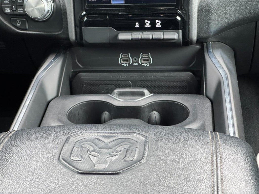 2025 RAM 1500 Laramie 4x4 Crew Cab 5'7" Box