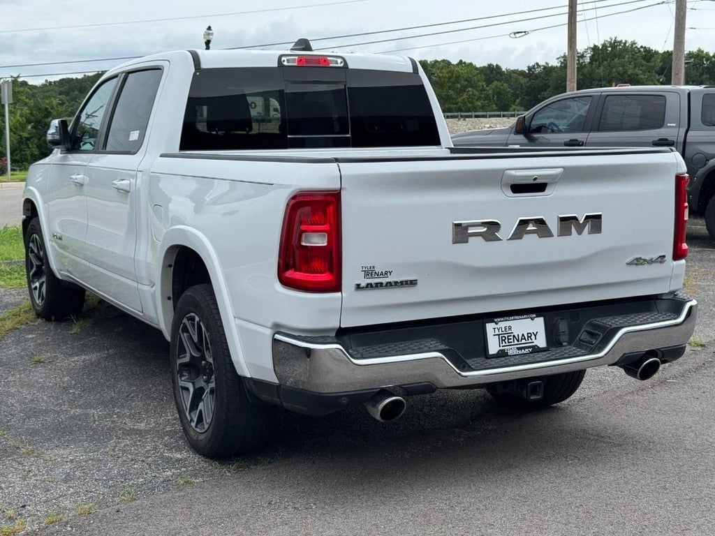 2025 RAM 1500 Laramie 4x4 Crew Cab 5'7" Box