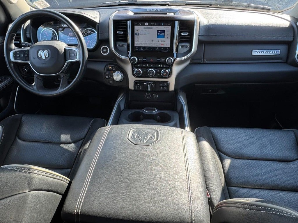 2022 RAM 1500 Laramie 4x4 Crew Cab 5'7" Box