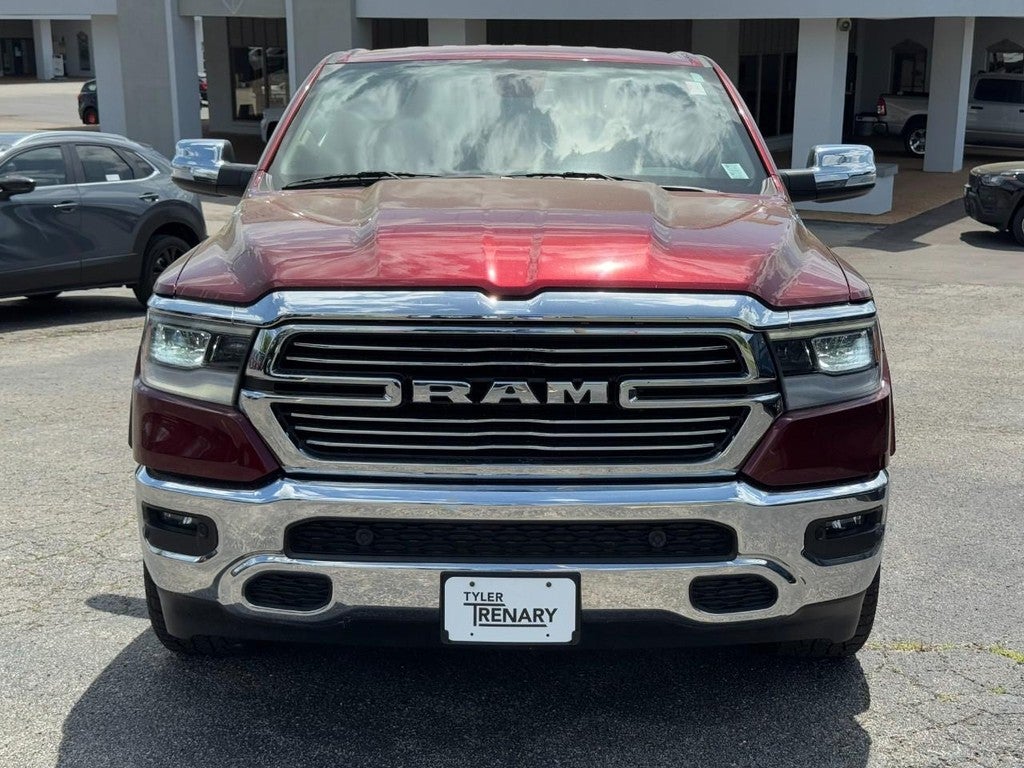 2020 RAM 1500 Laramie 4x4 Crew Cab 5'7" Box
