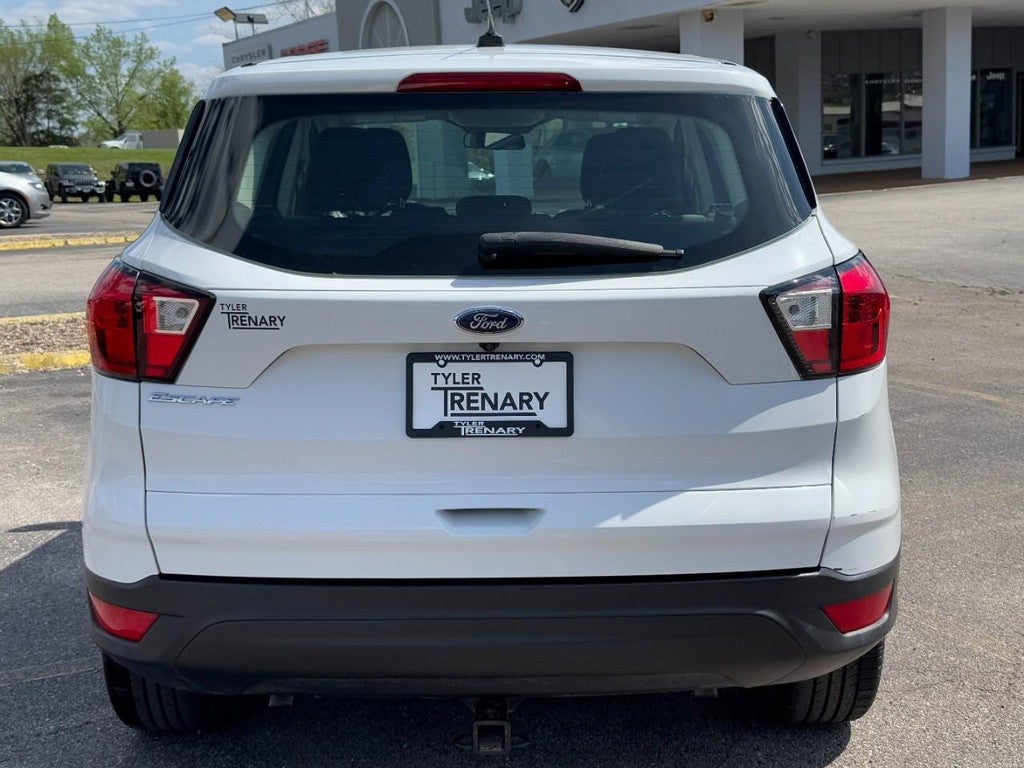 2019 Ford Escape S FWD