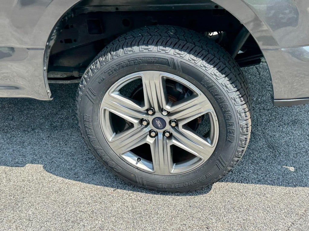 2019 Ford F-150 4WD SuperCrew Box