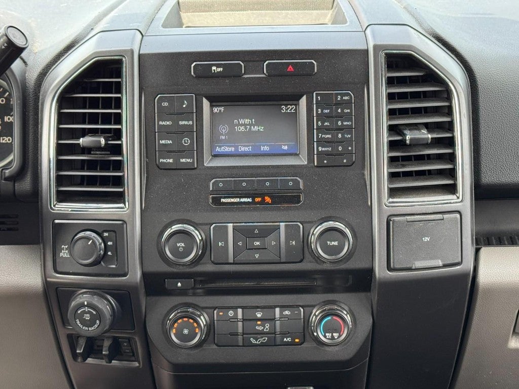 2017 Ford F-150 4WD SuperCrew Box
