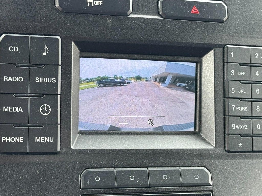 2017 Ford F-150 4WD SuperCrew Box