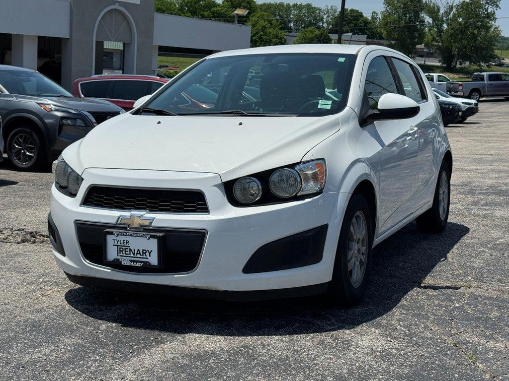 2016 Chevrolet Sonic 5dr HB Auto LT