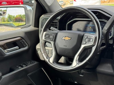 2022 Chevrolet Silverado 1500 4WD Crew Cab 147" LT w/1LT