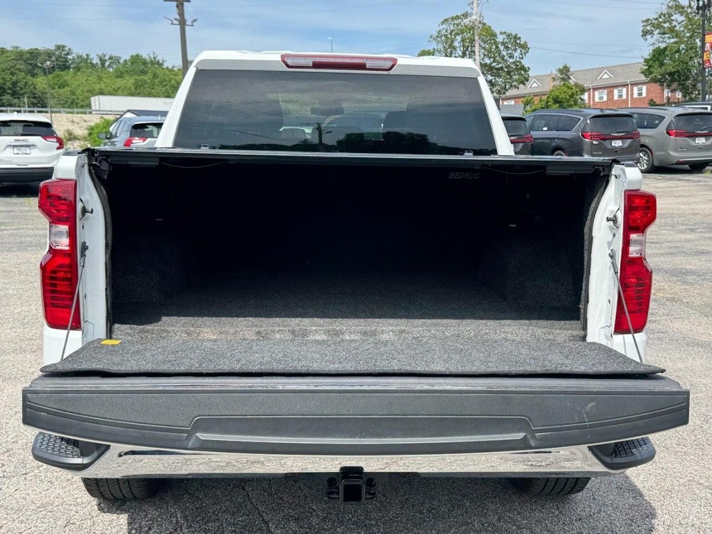 2022 Chevrolet Silverado 1500 4WD Crew Cab 147" LT w/1LT
