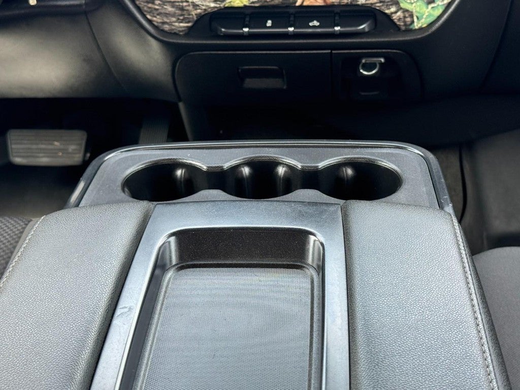 2018 Chevrolet Silverado 1500 4WD Double Cab 143.5" LT w/1LT