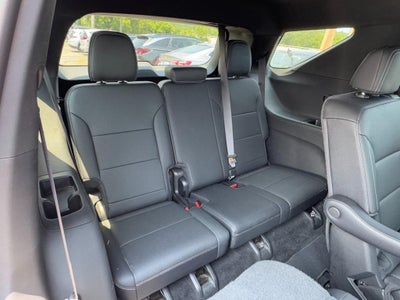 2025 Chevrolet Traverse AWD 4dr LT w/2LT