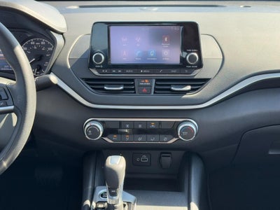2022 Nissan Altima 2.5 S Sedan