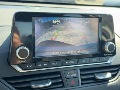 2022 Nissan Altima 2.5 S Sedan