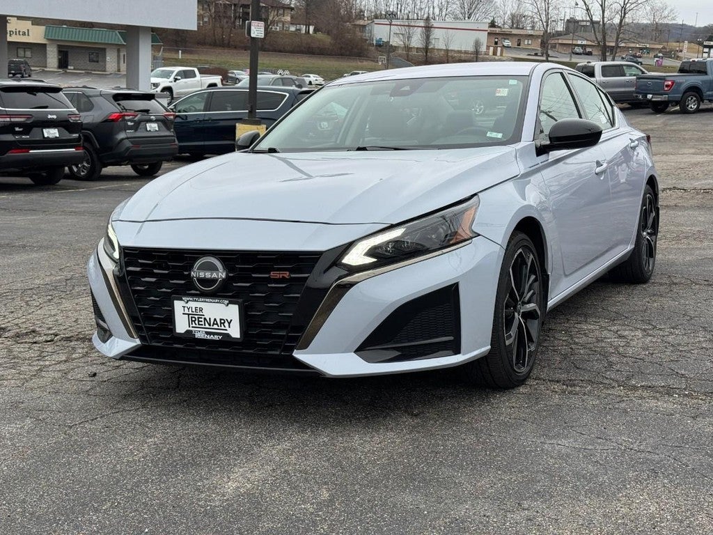 2024 Nissan Altima 2.5 SR Sedan