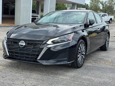2024 Nissan Altima 2.5 SV Sedan