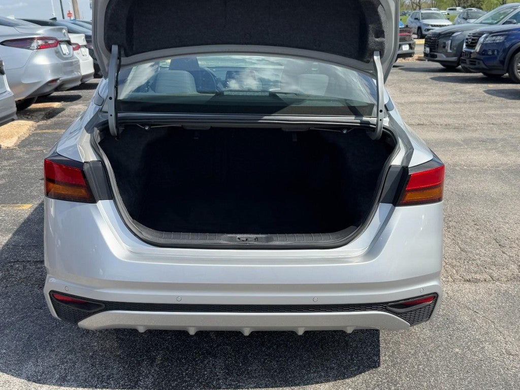 2023 Nissan Altima 2.5 SV Sedan