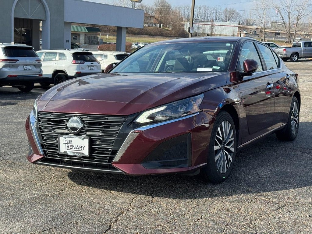 2023 Nissan Altima 2.5 SV Sedan
