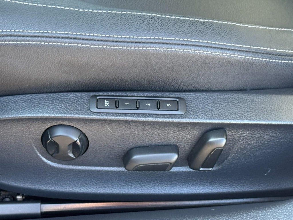 2020 Volkswagen Passat 2.0T SEL Auto