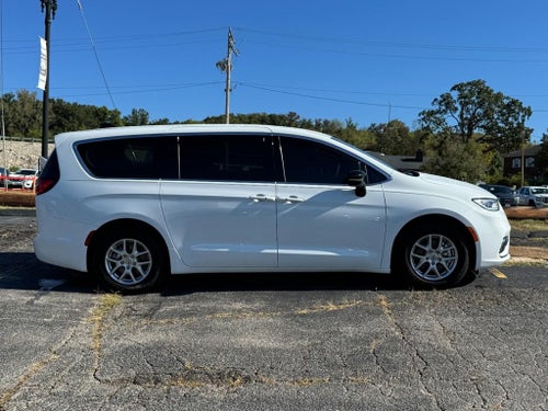 2024 Chrysler Pacifica Touring L FWD