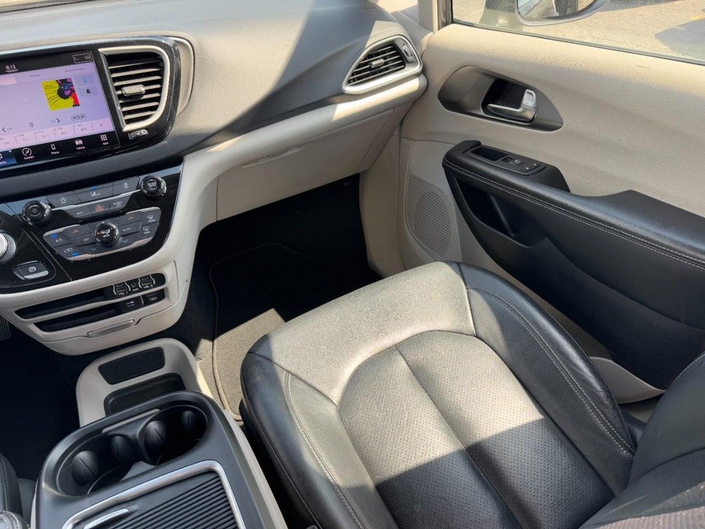 2022 Chrysler Pacifica Touring L FWD