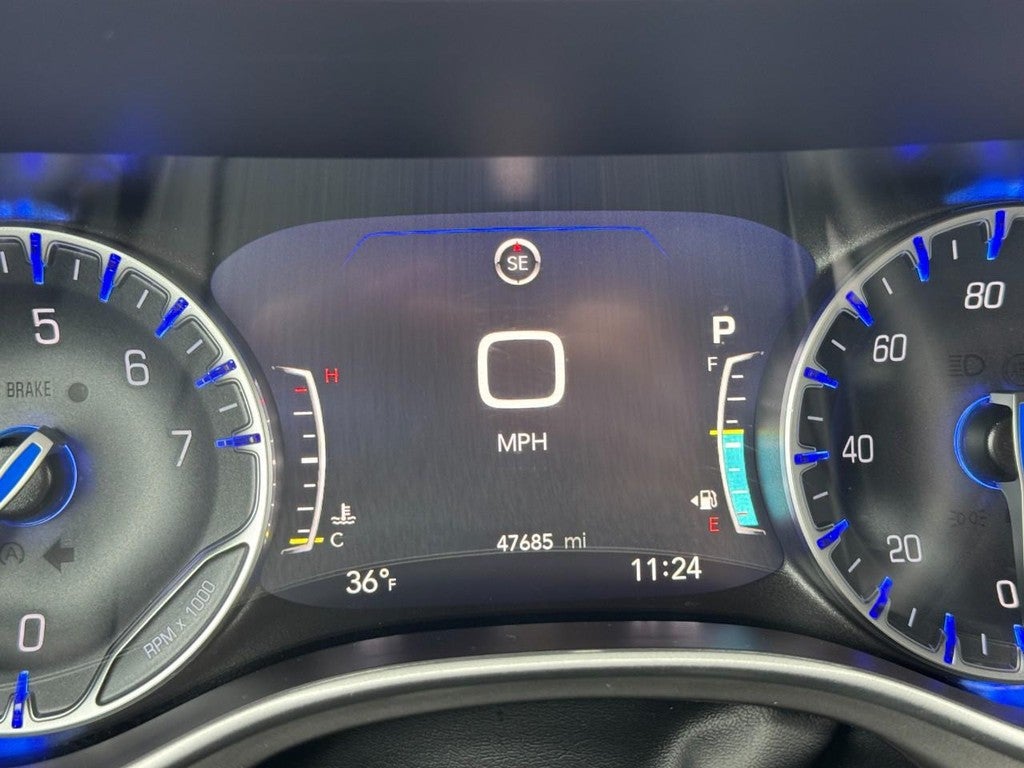 2025 Chrysler Pacifica Select FWD