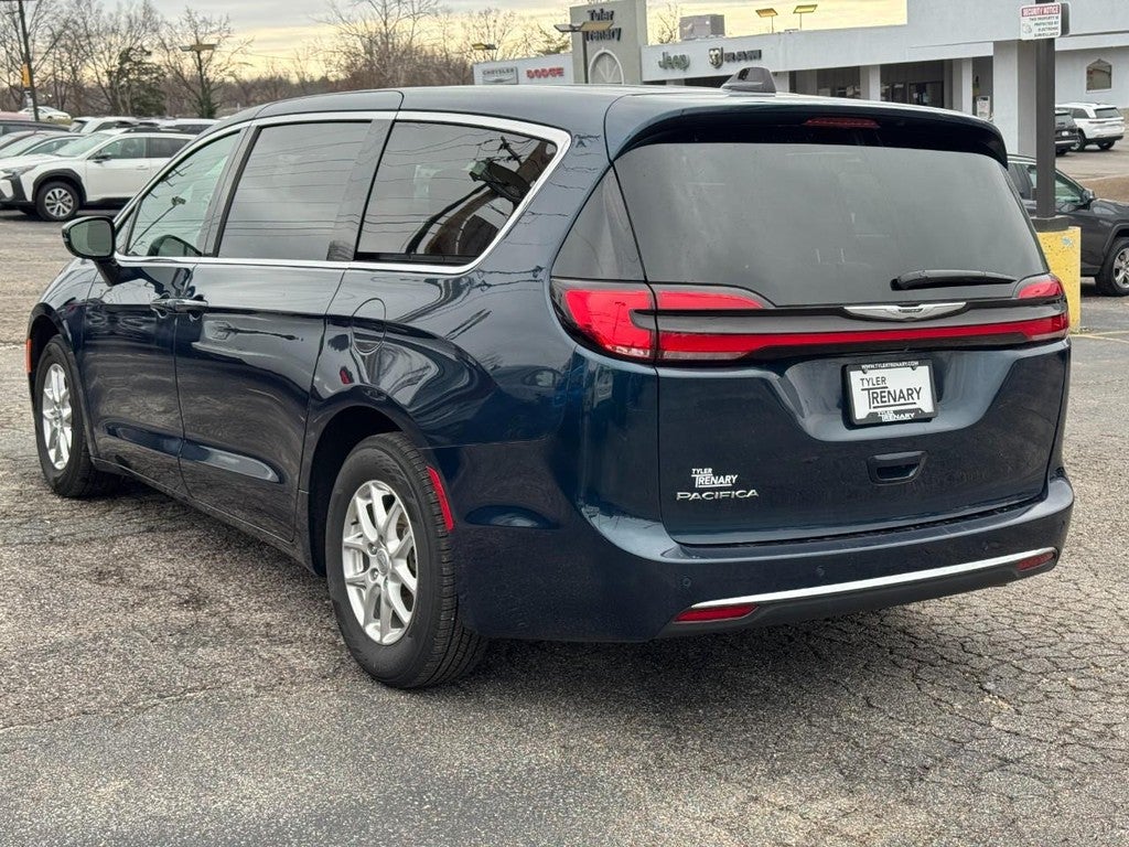 2025 Chrysler Pacifica Select FWD