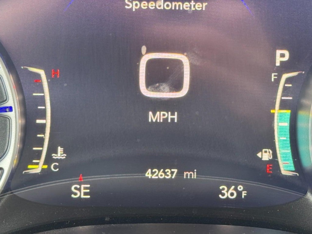 2025 Chrysler Pacifica Select FWD