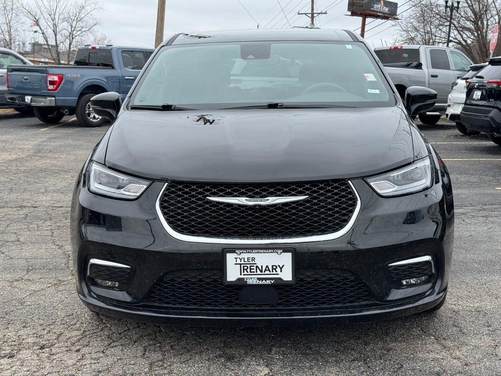 2025 Chrysler Pacifica Select FWD