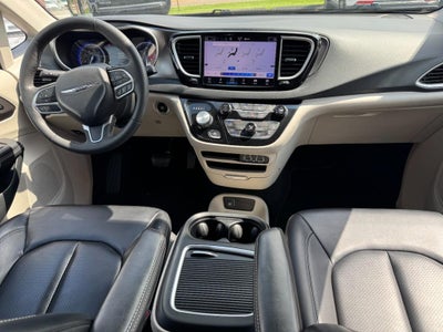 2023 Chrysler Pacifica Touring L FWD