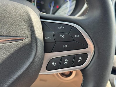 2023 Chrysler Pacifica Touring L FWD