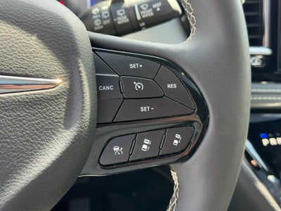 2025 Chrysler Pacifica Limited FWD