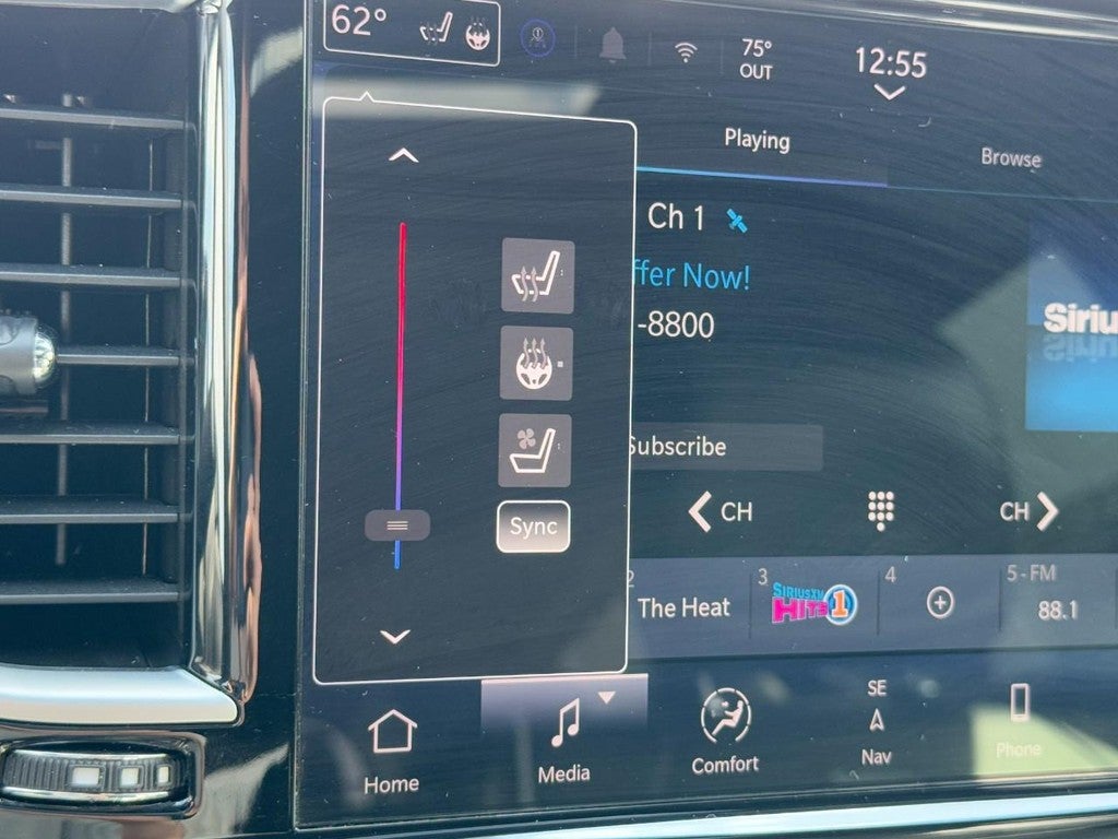 2025 Chrysler Pacifica Limited FWD