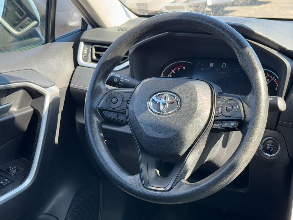 2024 Toyota RAV4 XLE FWD (Natl)