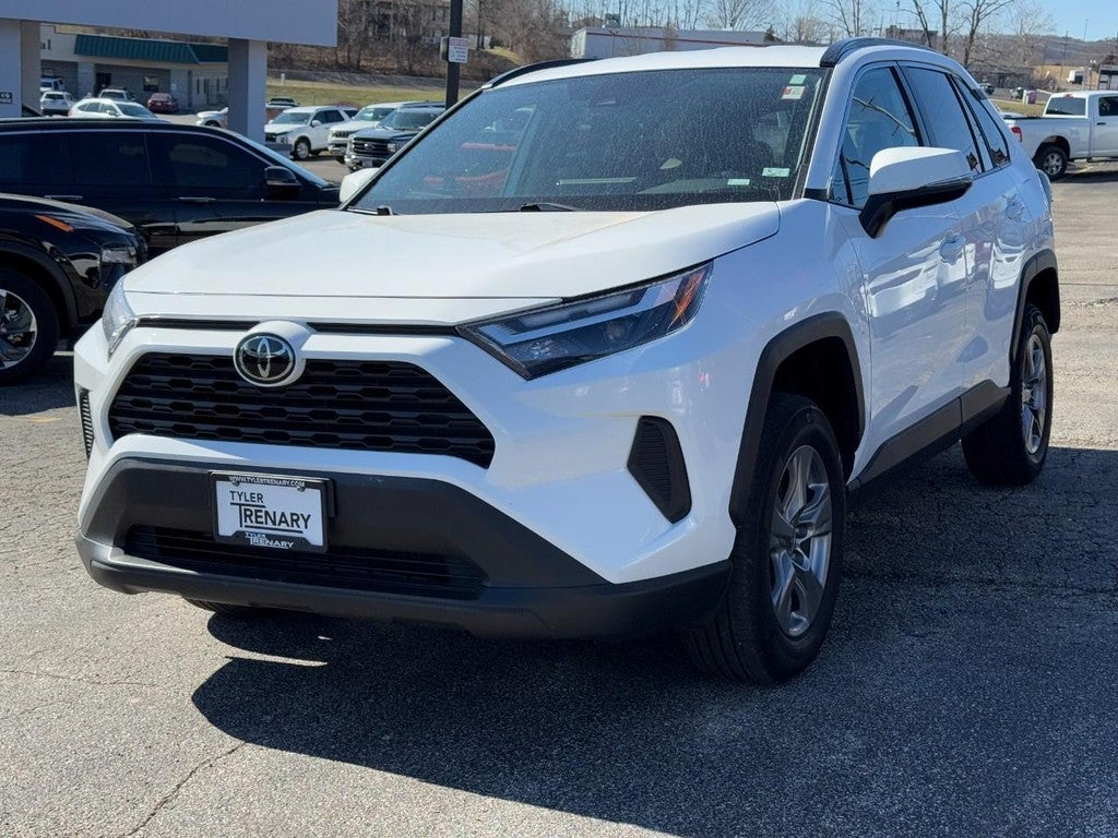 2024 Toyota RAV4 XLE FWD (Natl)