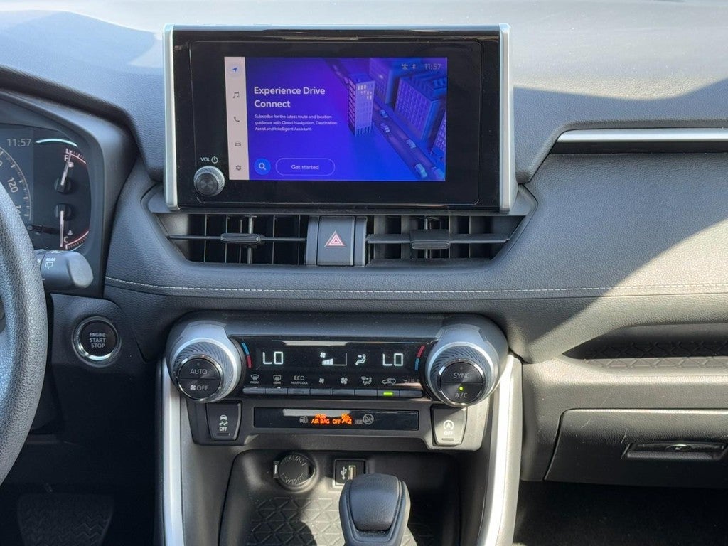 2024 Toyota RAV4 XLE FWD (Natl)