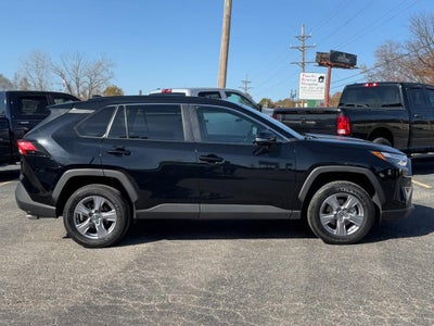 2024 Toyota RAV4 XLE FWD (Natl)